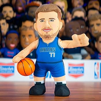 NBAフィギュア　10 Amazon.co.jp: Bleacher Creatures ダラス・マーベリックス ルカ